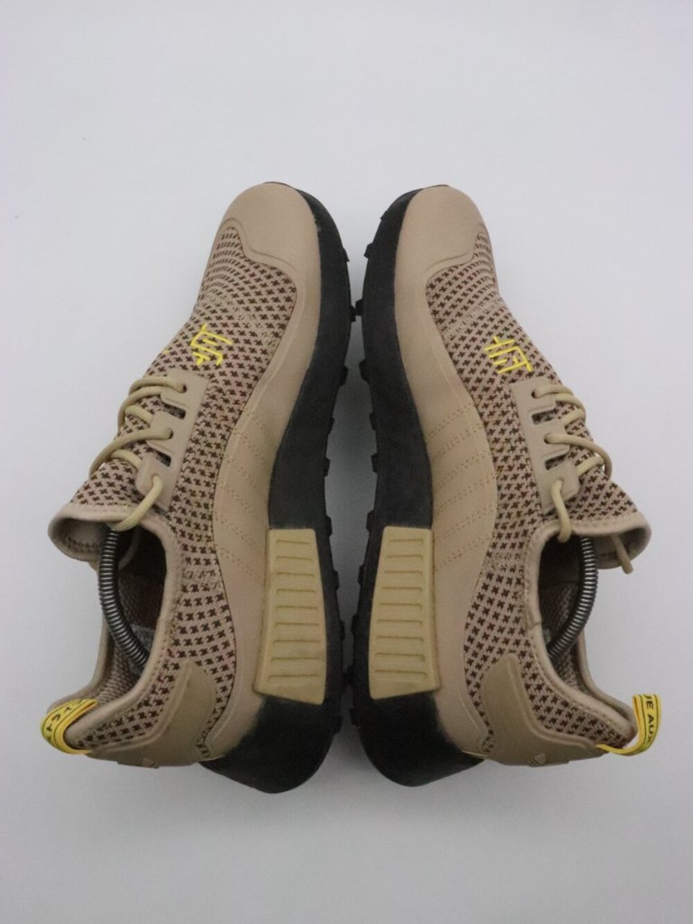 Adidas x Groot NMD_R1 Originals Groot Men’s 11.5 Trail Athletic Sneakers GX1208 - Picture 5 of 9